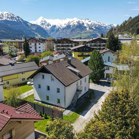 Apartman The Alps By In One *